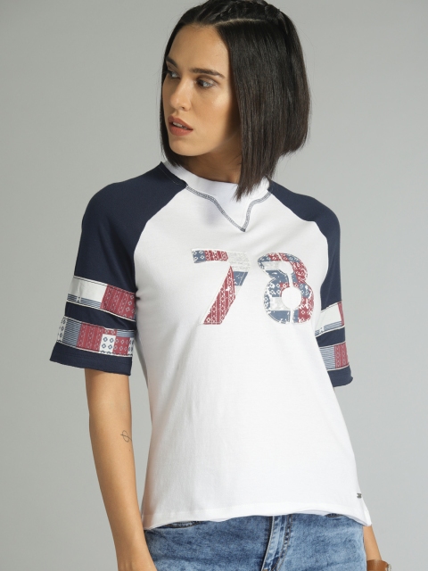 

Roadster Women White Printed Round Neck T-shirt