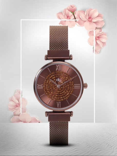 

DressBerry Women Brown Analogue Watch MFB-PN-LB-1236