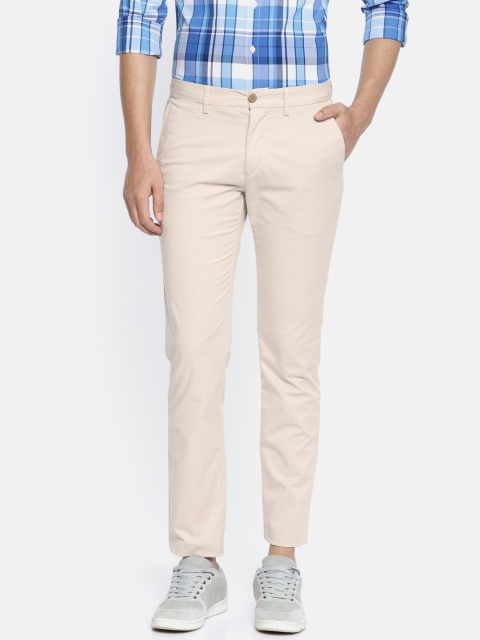 

U.S. Polo Assn. Men Beige Slim Fit Solid Chinos