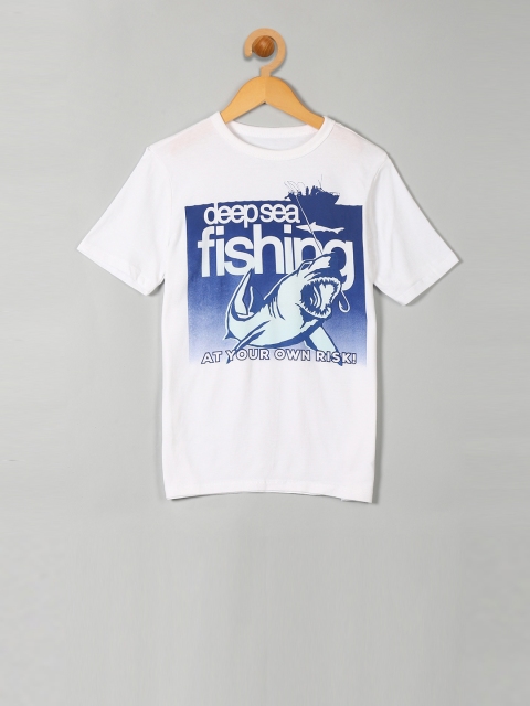 

GAP Boys White Printed Round Neck T-shirt