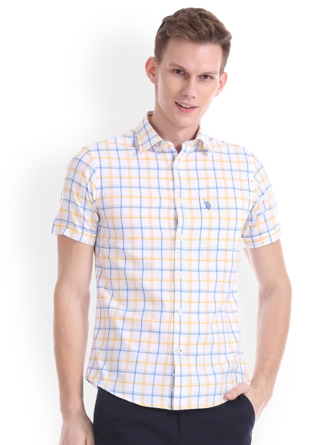 

U.S. Polo Assn. Men Yellow Regular Fit Checked Casual Shirt