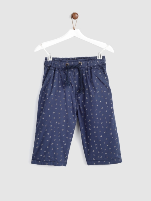 

YK Boys Navy & Off-White Printed Regular Fit Shorts, Navy blue