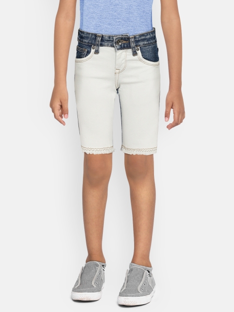 

Pepe Jeans Boys White & Blue Colourblocked Mid-Rise Denim Shorts