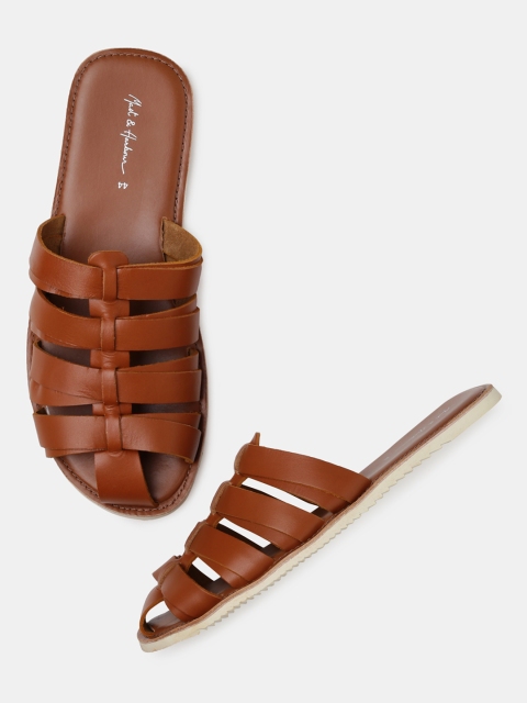 

Mast & Harbour Men Tan Sandals