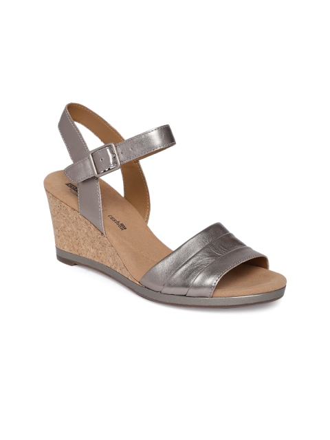 

Clarks Women Gunmetal-Toned Solid Open-Toe Wedges, Metallic