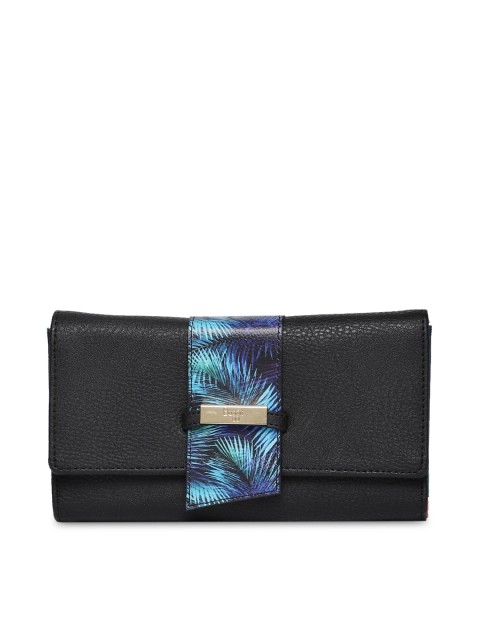 

Baggit Women Black Solid Two Fold Wallet