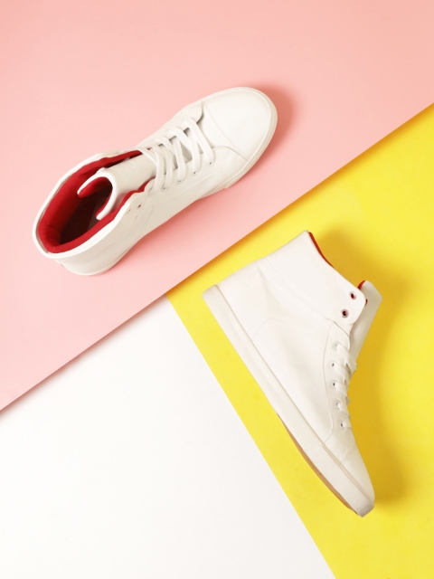 

Kook N Keech Men White Solid Mid-Top Sneakers