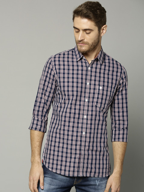 

French Connection Men Navy Blue & White Slim Fit Checked Casual Shirt