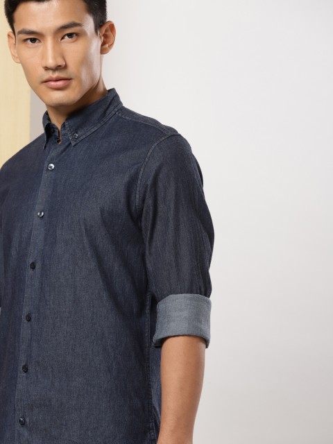 

INVICTUS Men Navy Blue Regular Fit Solid Denim Smart Casual Shirt