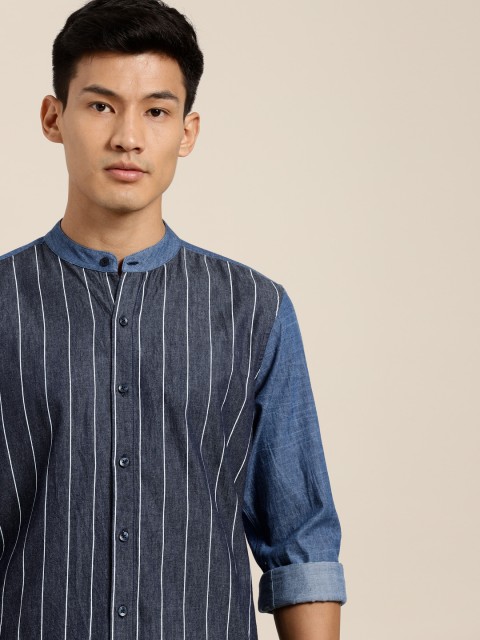 

INVICTUS Men Blue Slim Fit Striped Casual Chambray Shirt