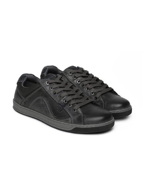 

Steve Madden Men Grey Leather Sneakers