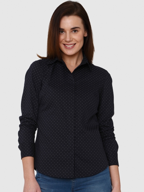 

Vero Moda Women Navy Blue Regular Fit Printed Casual Shirt