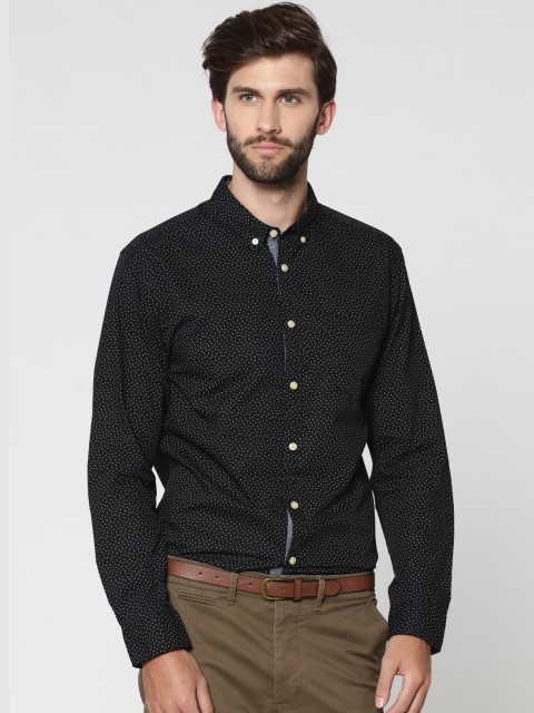 

Jack & Jones Men Black Regular Fit Printed Casual Shirt