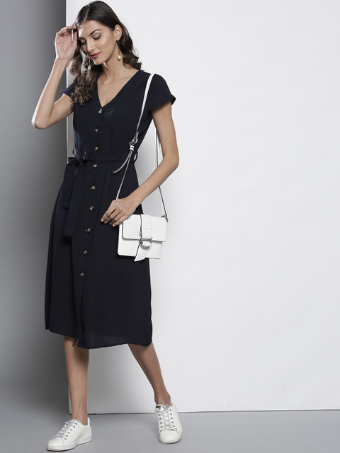 

DOROTHY PERKINS Women Navy Blue Solid Fit and Flare Dress