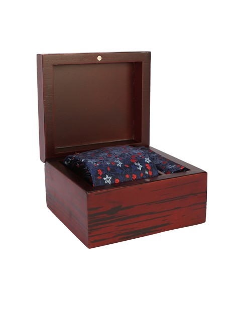 

Peter England Men Blue Self-Design Accessory Gift Set