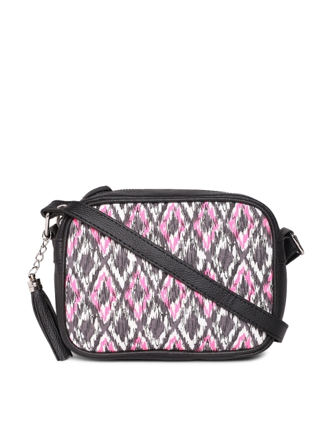 

Kanvas Katha Multicoloured Printed Sling Bag, Multi