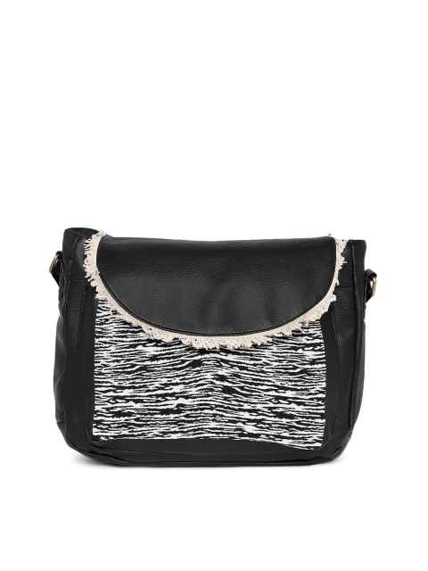 

Kanvas Katha Black Printed Sling Bag
