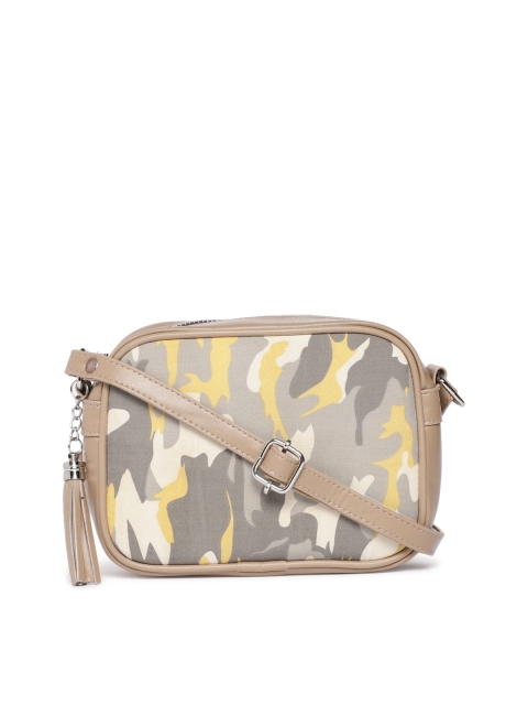 

Kanvas Katha Beige & Grey Printed Sling Bag