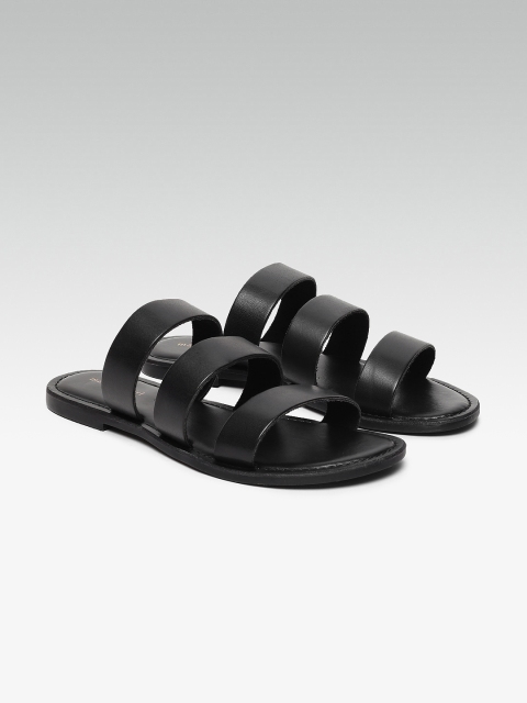 

Steve Madden Women Black Solid Leather Open Toe Flats
