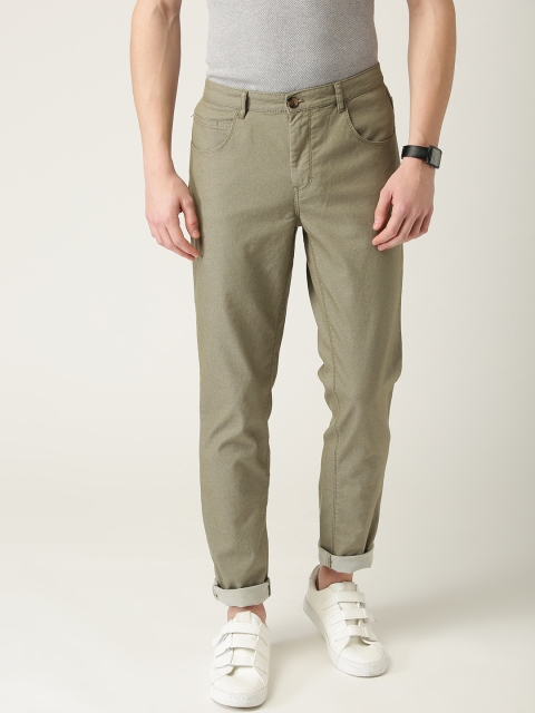 United Colors of Benetton Men Olive Green Tapered Fit Solid Chinos
