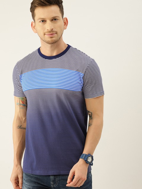 

United Colors of Benetton Men Blue & White Striped Round Neck T-shirt