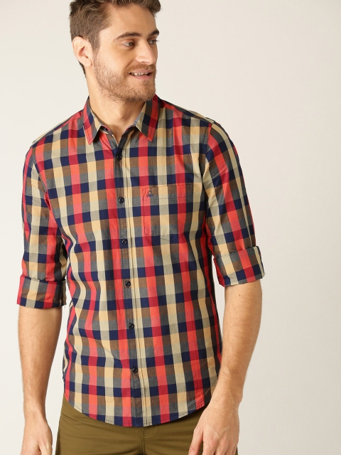 

United Colors of Benetton Men Red & Navy Blue Regular Fit Checked Casual Shirt