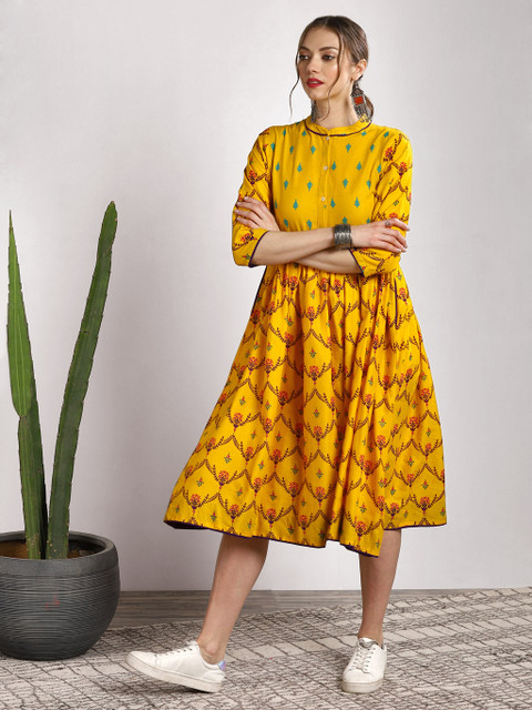 

Sangria Women Yellow Band Collar Gathered Kurta