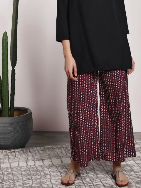 

Sangria Women Navy Blue & Red Straight Palazzo