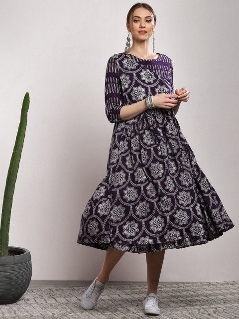 

Sangria Women Purple Printed Fit and Flare Dress