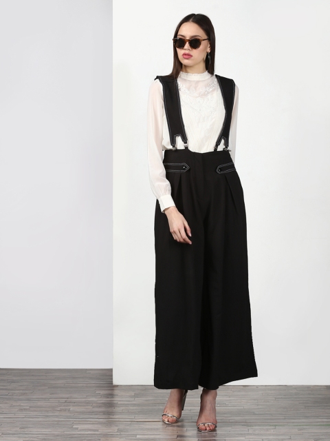 

Miss Bennett Black Solid Regular Fit Parallel Trousers