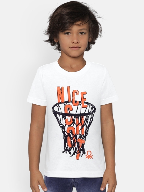 

United Colors of Benetton Boys White Printed Round Neck T-shirt