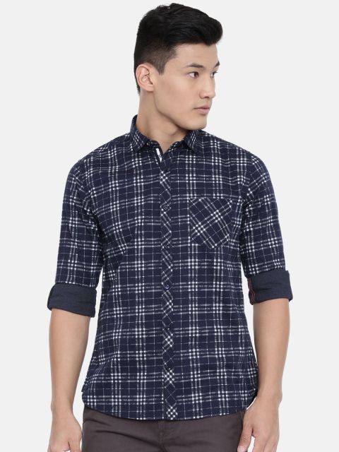 

Killer Men Navy Blue & Off-White Slim Fit Checked Casual Shirt