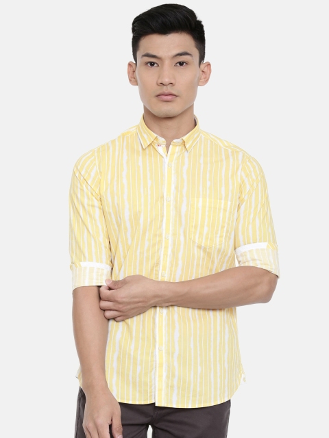 

Killer Men Yellow & White Regular Fit Striped Casual Shirt