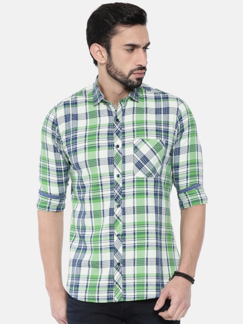 

Killer Men Green & White Regular Fit Checked Casual Shirt
