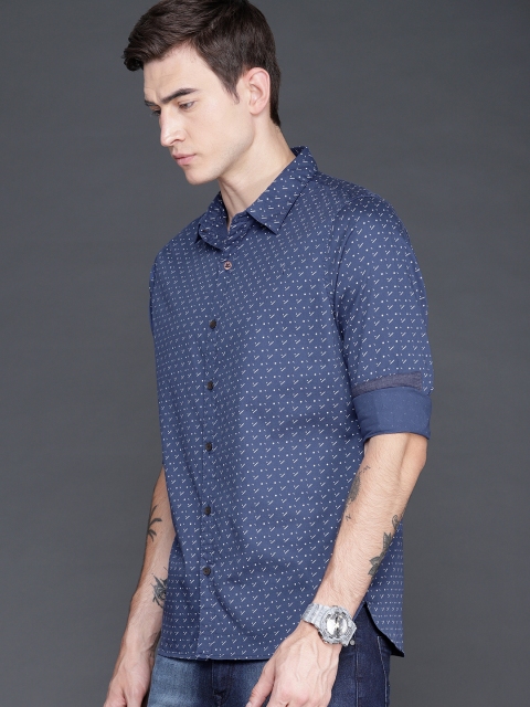 

WROGN Men Blue Slim Fit Printed Casual Shirt