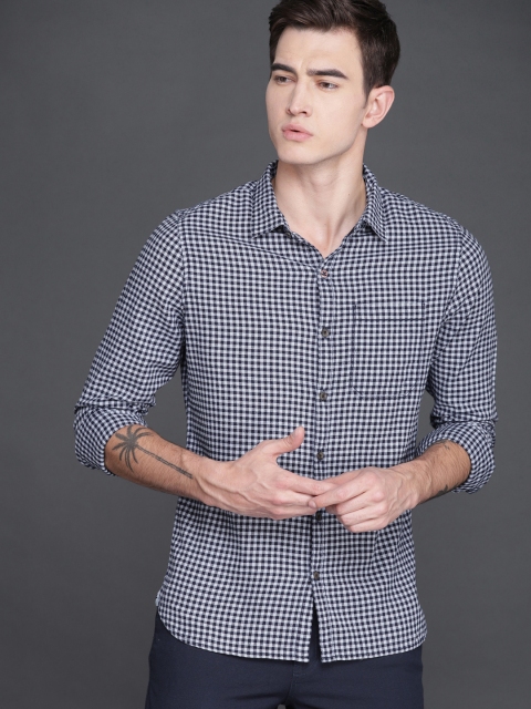 

WROGN Men Navy Slim Fit Checked Casual Shirt, Navy blue