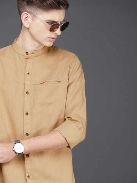 

WROGN Men Khaki Regular Fit Solid Casual Shirt