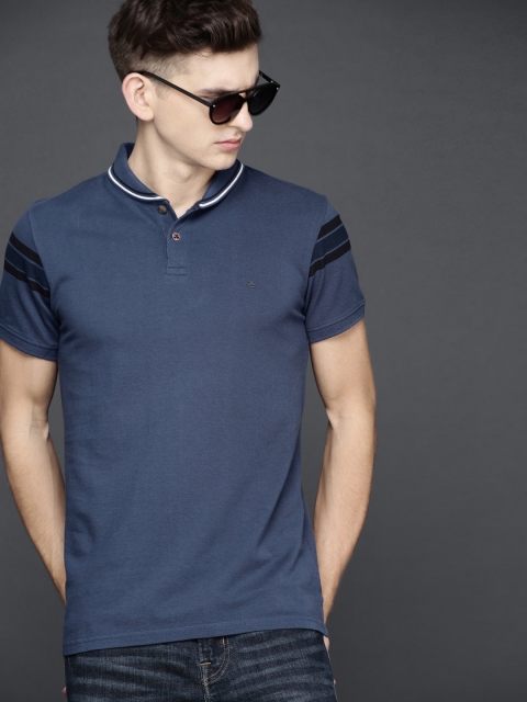 

WROGN Men Blue Solid Polo Collar T-shirt