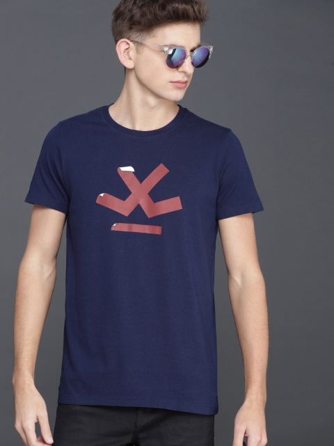 

WROGN Men Navy Blue Printed Round Neck T-shirt
