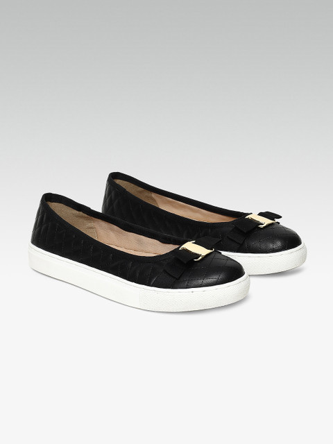 

Carlton London Women Black Solid Ballerinas