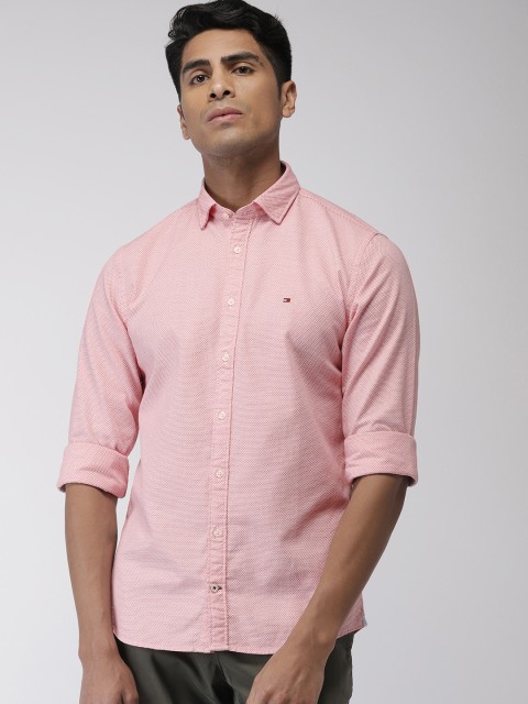 

Tommy Hilfiger Men Red & White Regular Fit Self Design Casual Shirt