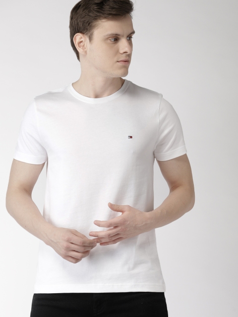 

Tommy Hilfiger Men White Solid Round Neck T-shirt