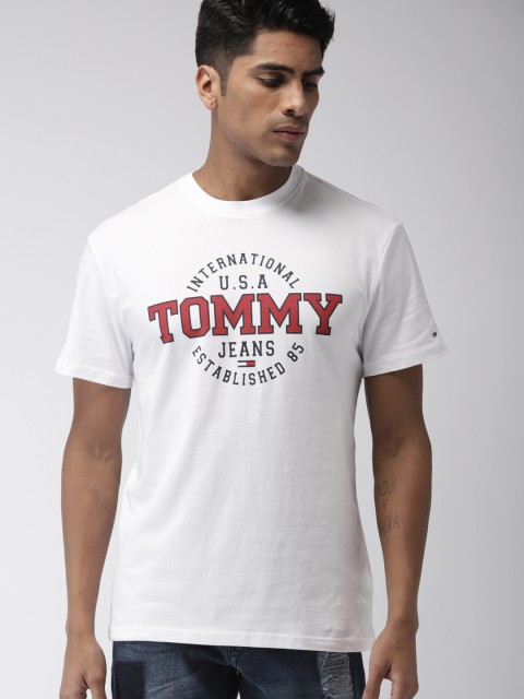 

Tommy Hilfiger Men White Printed Round Neck Pure Cotton T-shirt