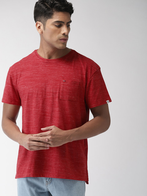 

Tommy Hilfiger Men Red Solid Round Neck T-shirt