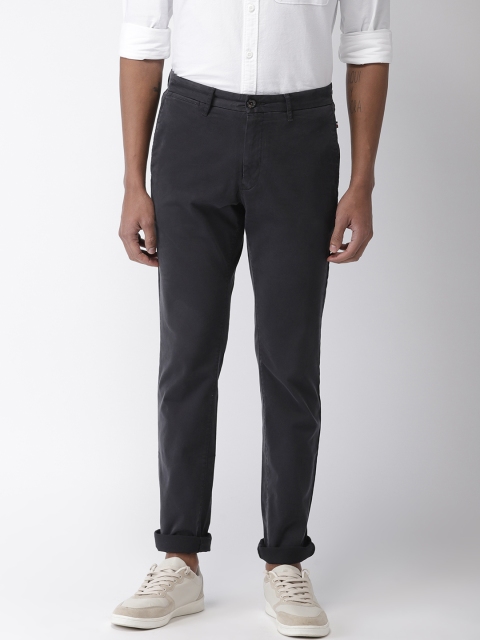 

Tommy Hilfiger Men Black Slim Fit Solid Chinos