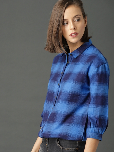 

Roadster Women Blue Boxy Fit Checked Blouson Shirt