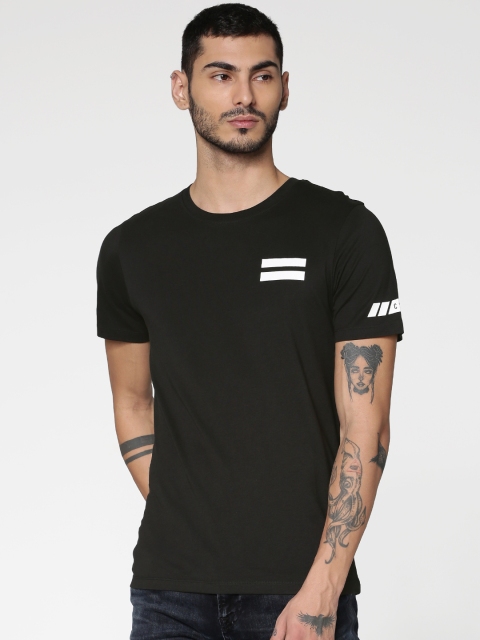 

Jack & Jones Men Black Solid Slim Fit Round Neck T-shirt