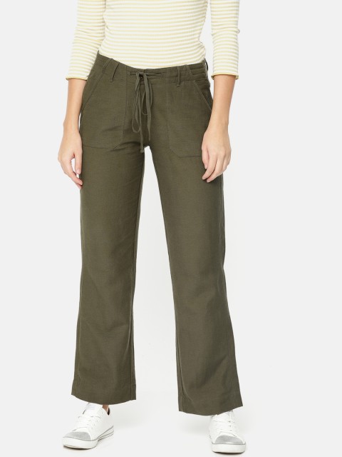 

Fame Forever by Lifestyle Women Olive Green Regular Fit Solid Parallel Trousers
