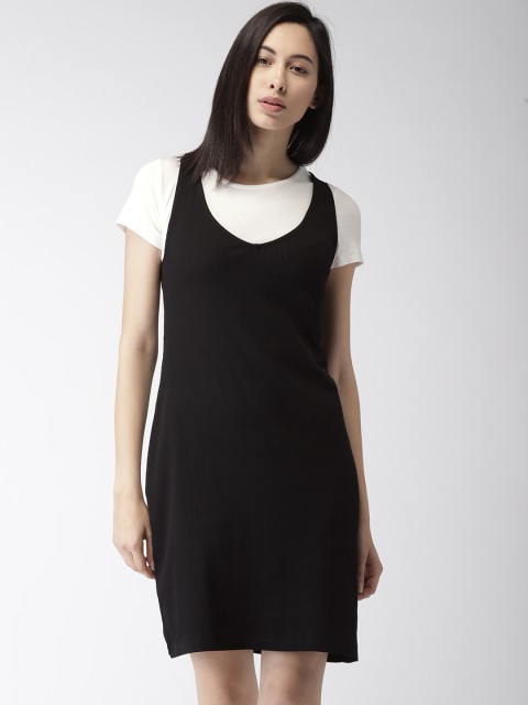 

Bossini Women Black Solid Pinafore Dress Comes With a Solid Off-White Top