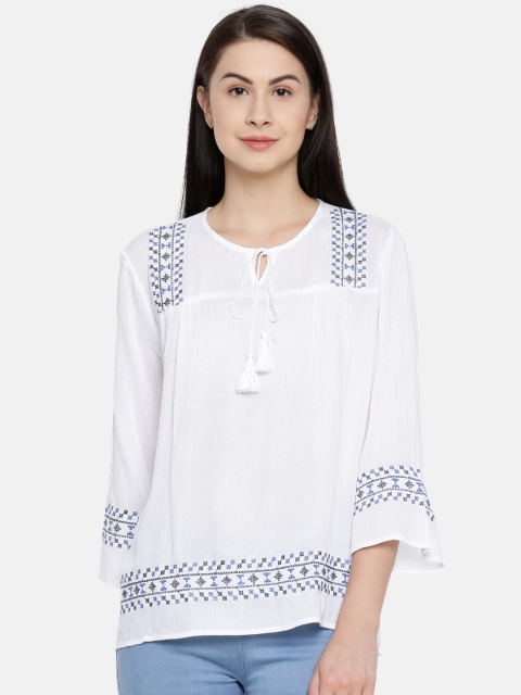

Fame Forever by Lifestyle Women White Solid Empire Top